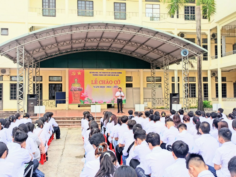 Lễ chào cờ đầu tiên của năm học 2022-2023