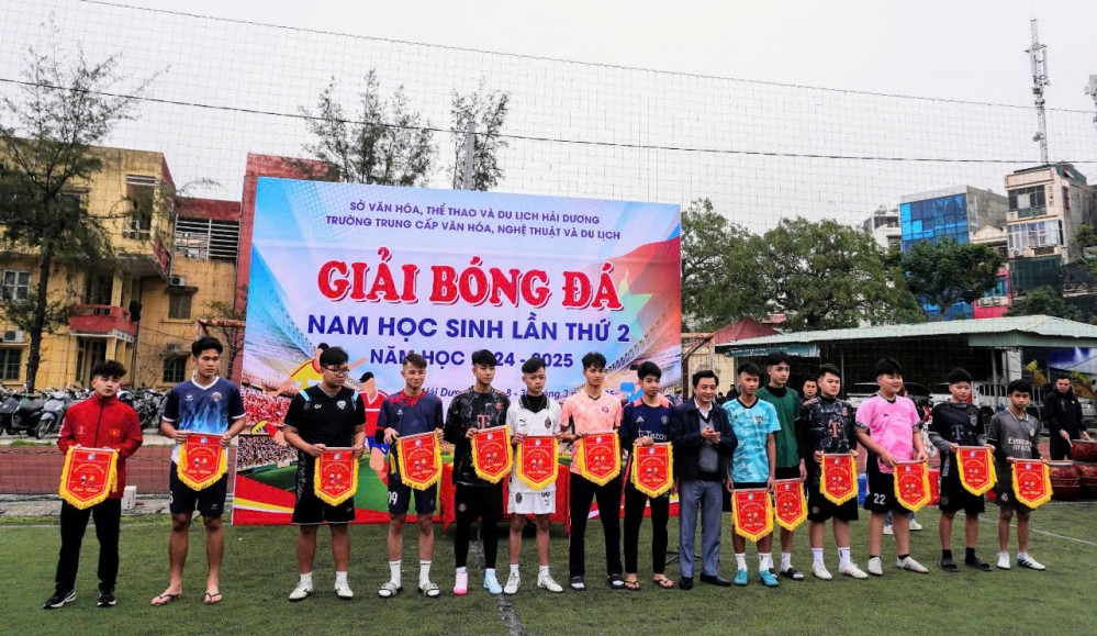 Khai mạc giải bóng đá học sinh lần thứ II năm 2025