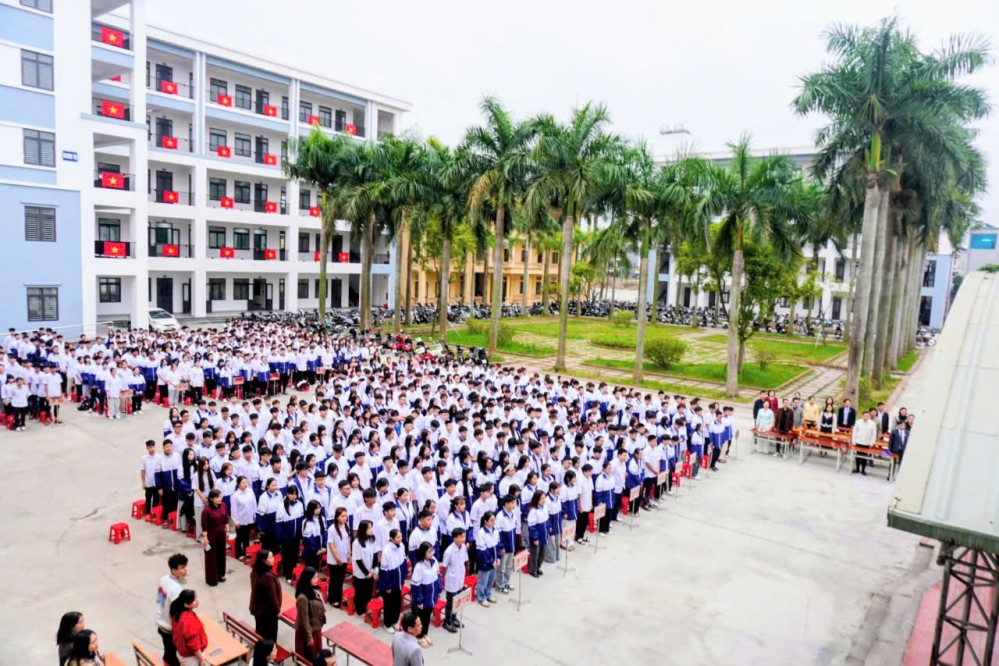 Lễ chào cờ đầu tiên chào đón năm mới Bính Ngọ 2026