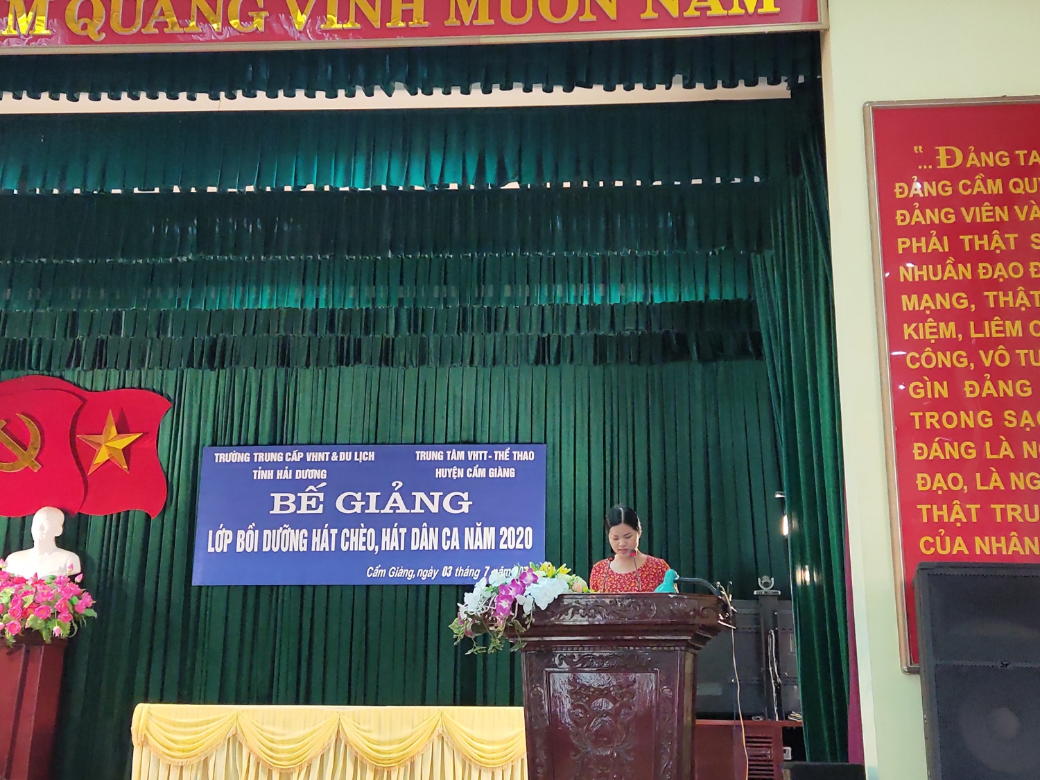 hát chèo cẩm giàng 2020 5