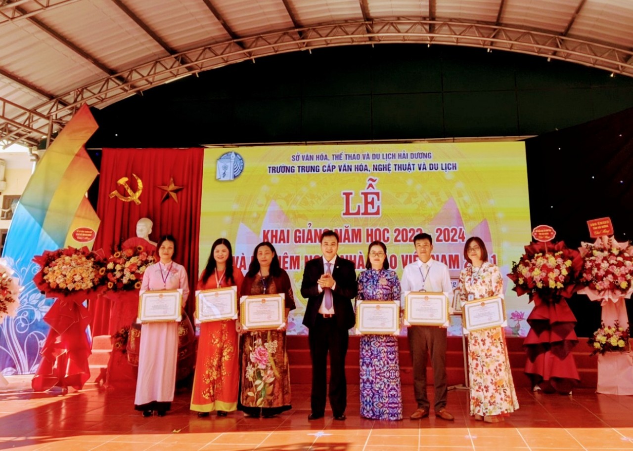 z4896018628483 f63b204d34d37eaa843bb80aedc0288a