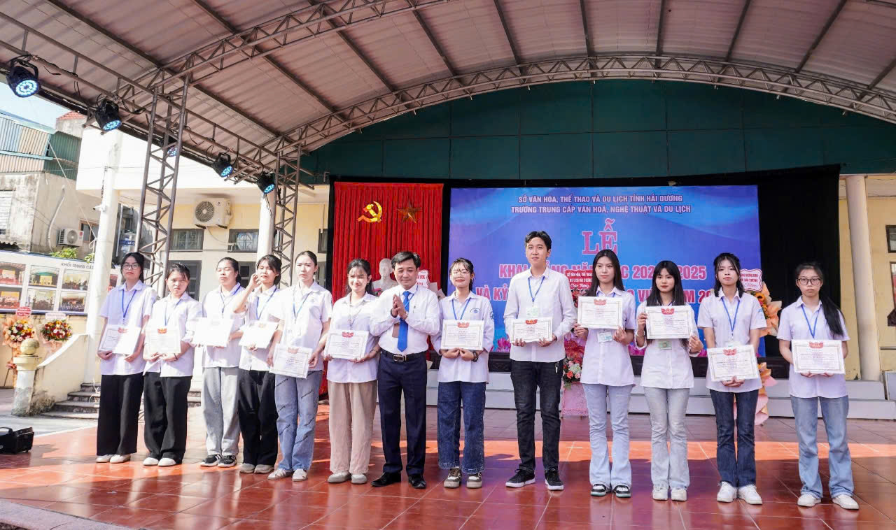 z6050108565998 33d79b4064637f1daf0e1aa91871d292