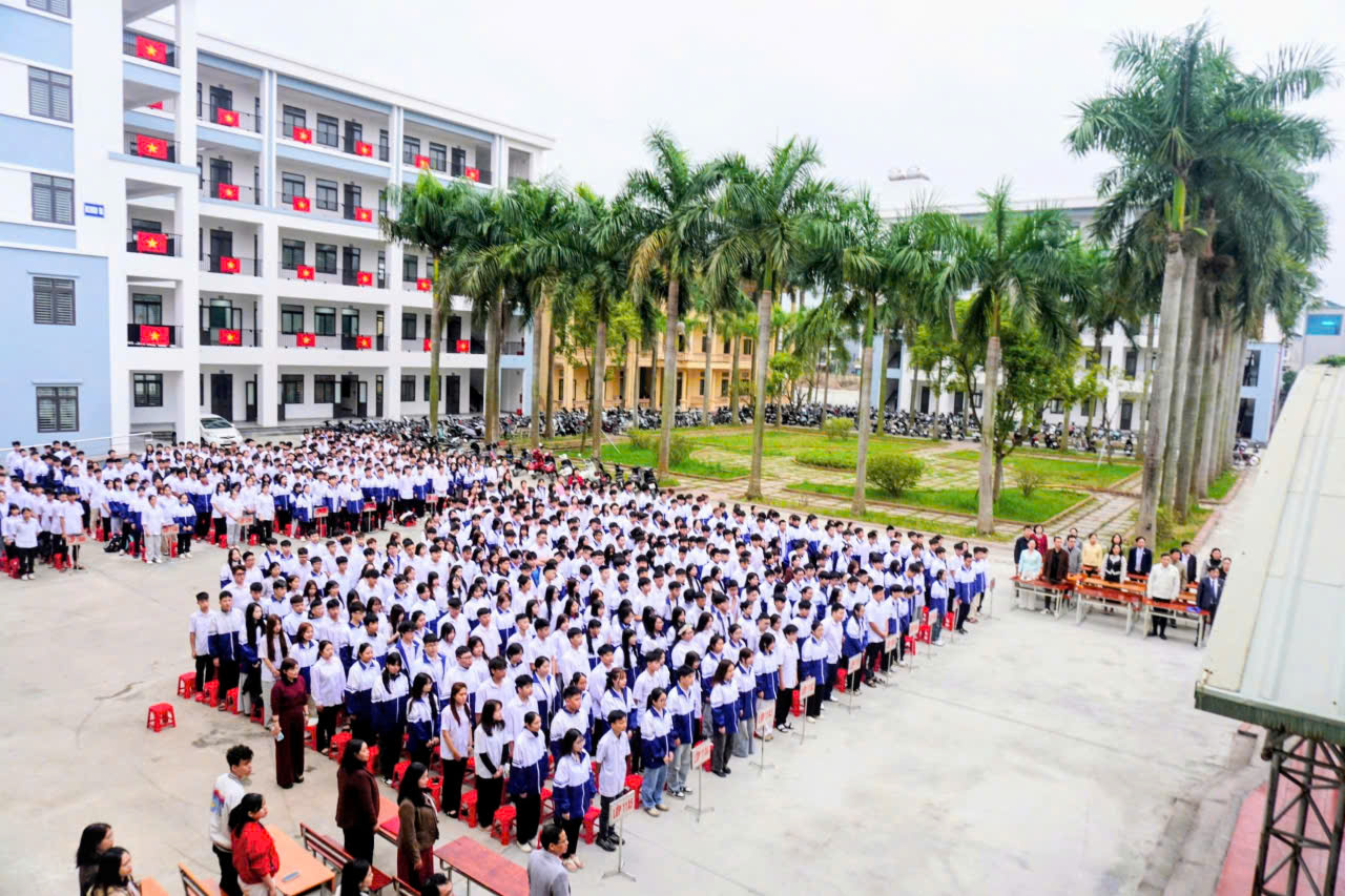 Lễ chào cờ đầu tiên chào đón năm mới Bính Ngọ 2026